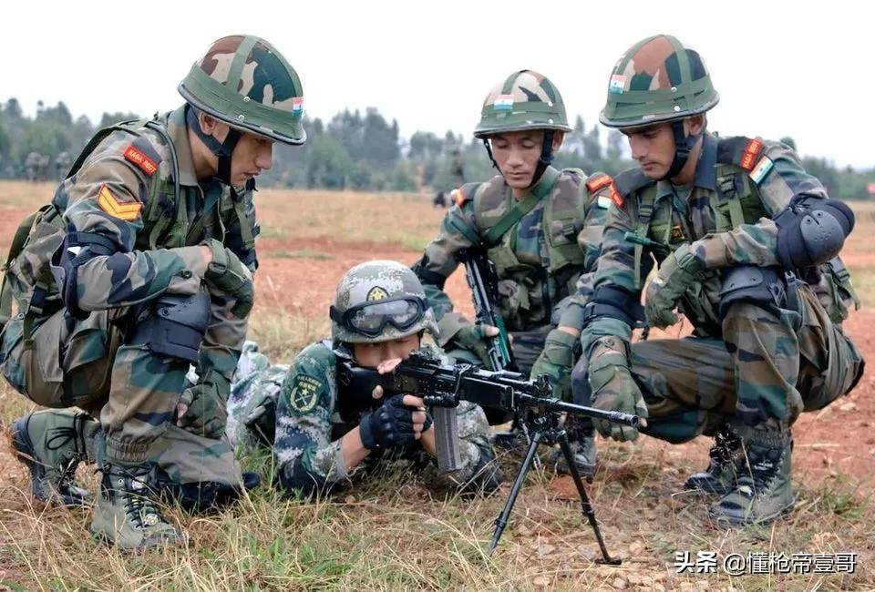 第一个扑向祁团长的印军黄种人面孔<strong></p>
<p>数字货币期货</strong>，他到底是什么人？