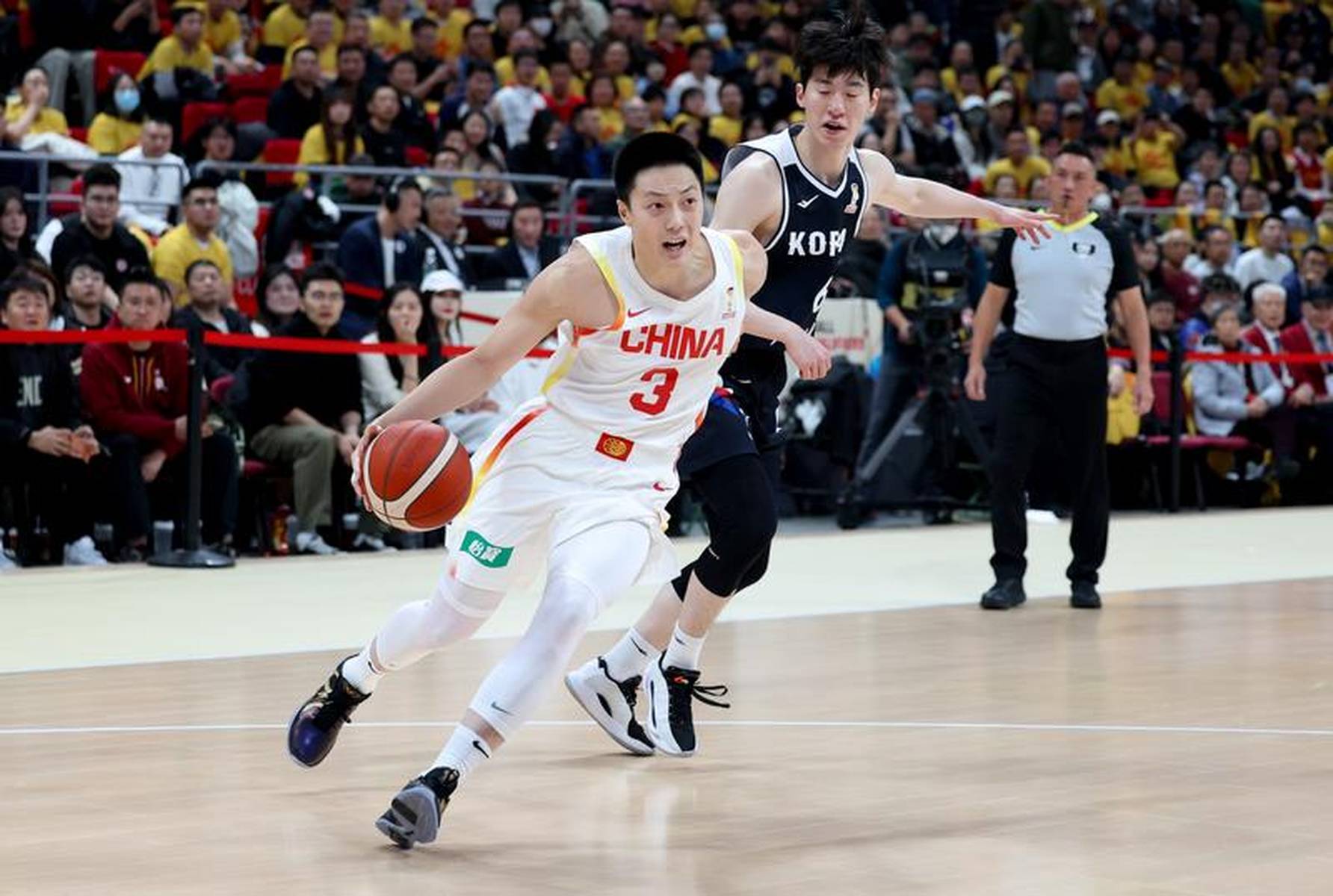 深度-没有优秀后卫支撑<strong></p>
<p>数字货币期货</strong>，男篮变成了失去眼睛的猎鹰