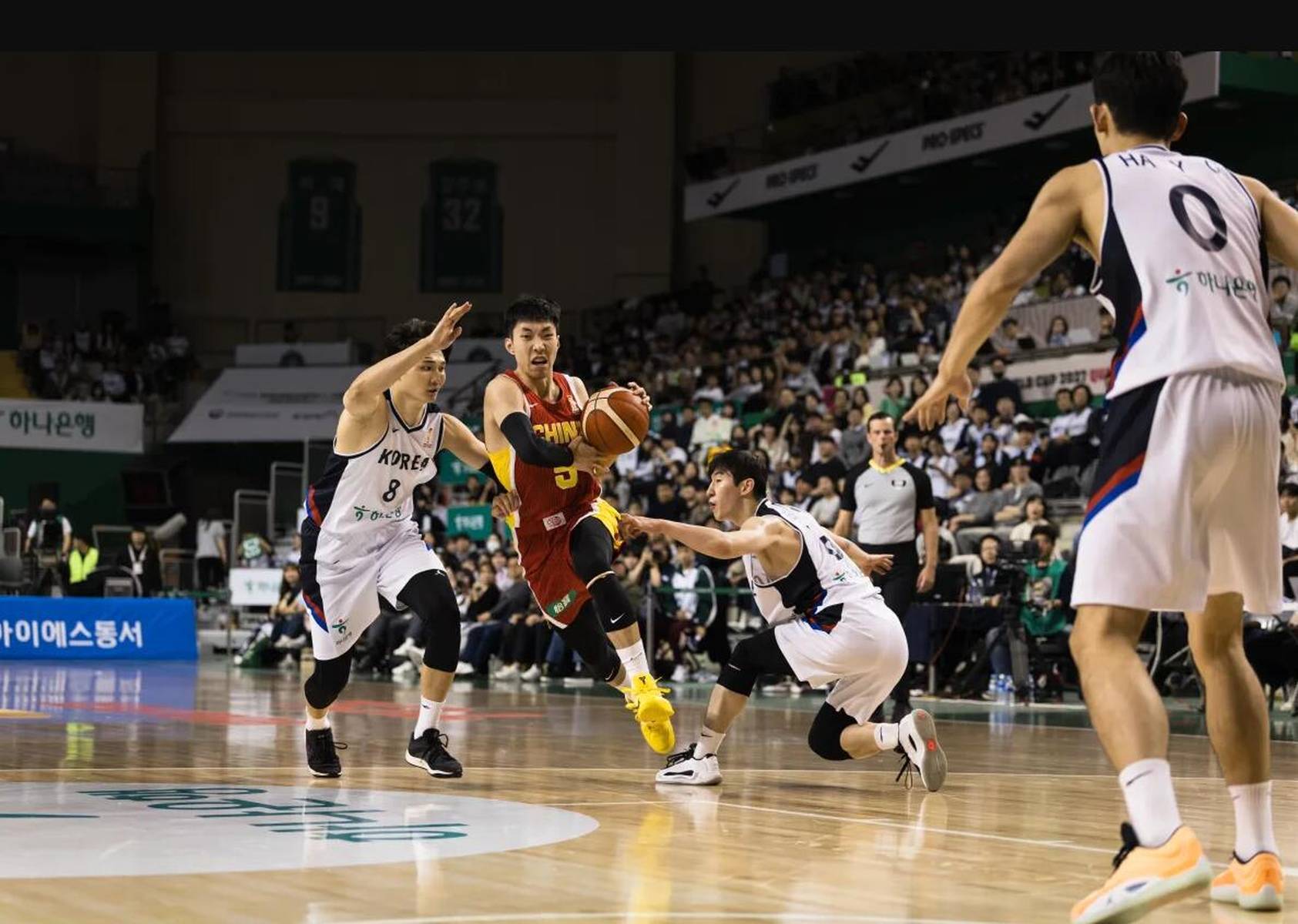 深度-没有优秀后卫支撑<strong></p>
<p>数字货币期货</strong>，男篮变成了失去眼睛的猎鹰