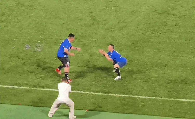 考古 | 赵本山妻子罕见公开现身<strong></p>
<p>数字货币期货</strong>，气质优雅五官美艳，俩人爱情太感人！