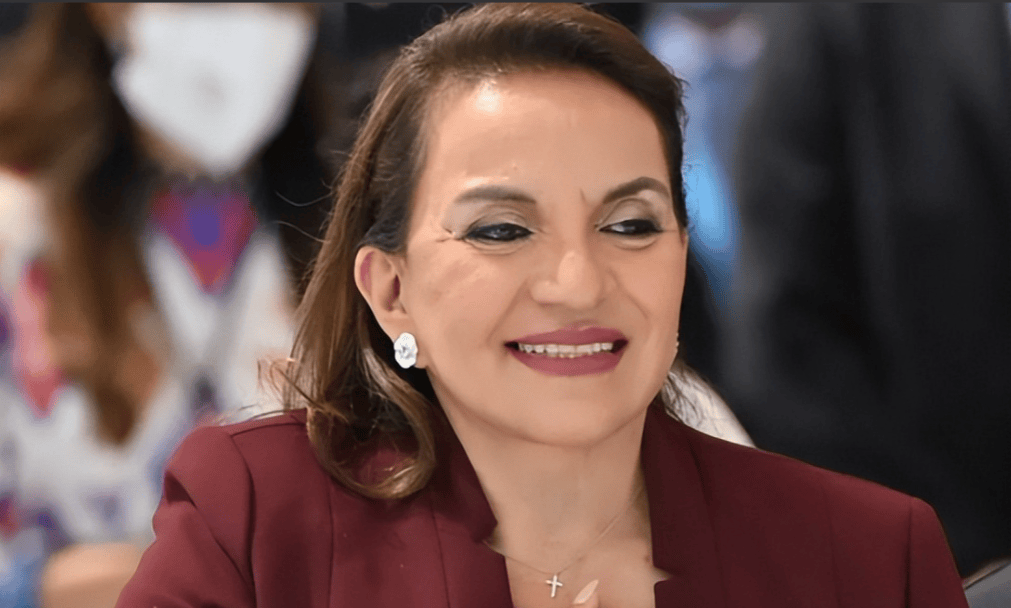 局势反转!洪都拉斯总统公布选举无效<strong></p>
<p>数字货币期权</strong>,美新战略失败或成定局?