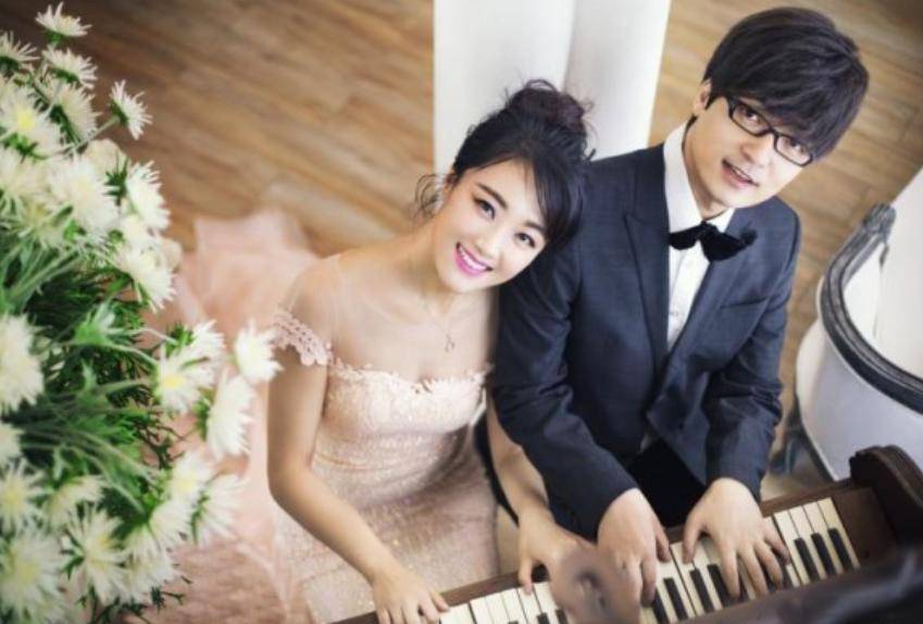 考古|玖月奇迹被曝已复婚<strong></p>
<p>数字货币期权</strong>,王小玮疑似怀孕小腹隆起,为何两人至今不同台演出?