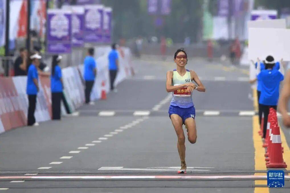 “最快女护士”张水华：今日在医院上班<strong></p>
<p>炒数字货币</strong>，未参加“家门口的”福州马拉松；护士长回应