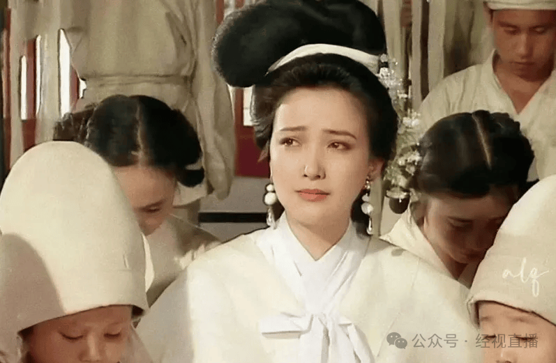 “何晴告别仪式”不公开对外吊唁<strong></p>
<p>炒数字货币</strong>，好友：她本想跟李雪健一样，战胜病魔，走回舞台