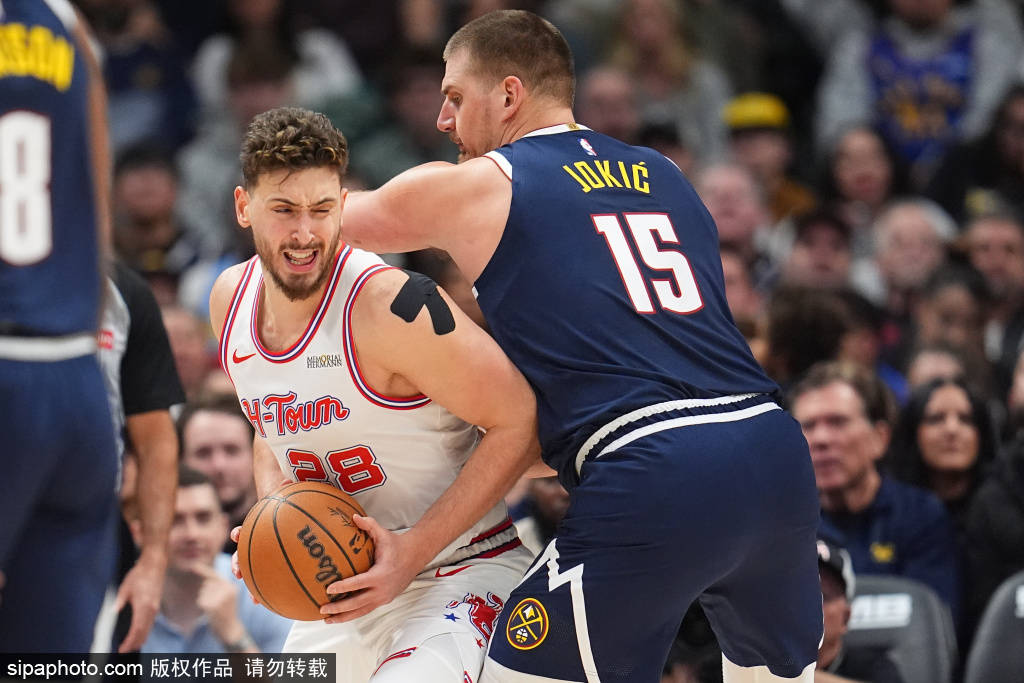 卡梅罗·安东尼为火箭-掘金比赛结束时的争议判罚辩护