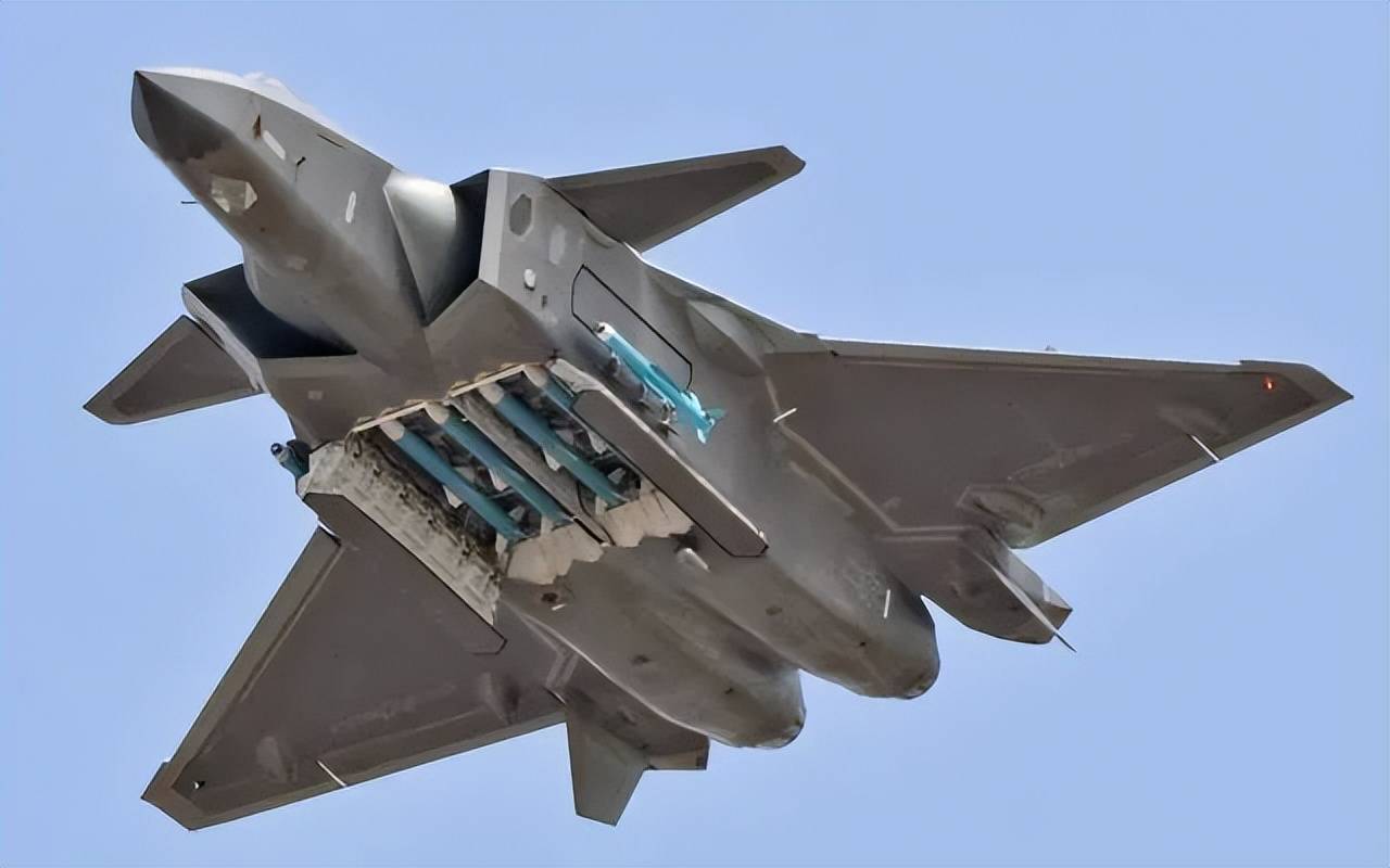 中航官宣：歼-20S具备对地、对海打击能力<strong></p>
<p>数字货币查询</strong>，可与无人机协同作战！