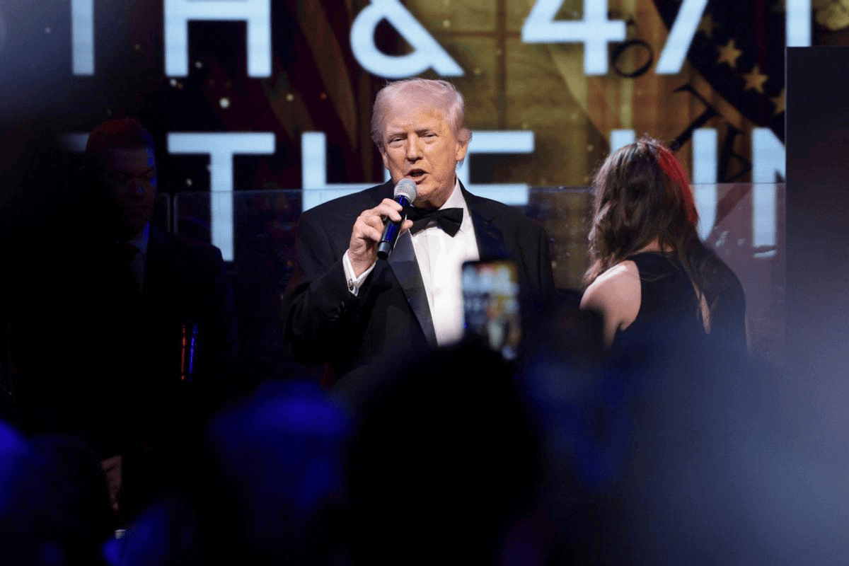 委内瑞拉刚说救马杜罗<strong></p>
<p>币安数字货币</strong>，特朗普就签署行政令，宣布美国进入紧急状态