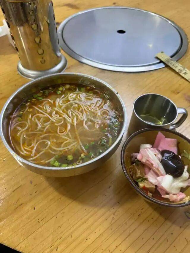 四川乐山“续面事件”新进展：面馆涉嫌违法<strong></p>
<p>新数字货币</strong>，民警处警不规范交督察部门处理，顾客获500元补偿已捐赠