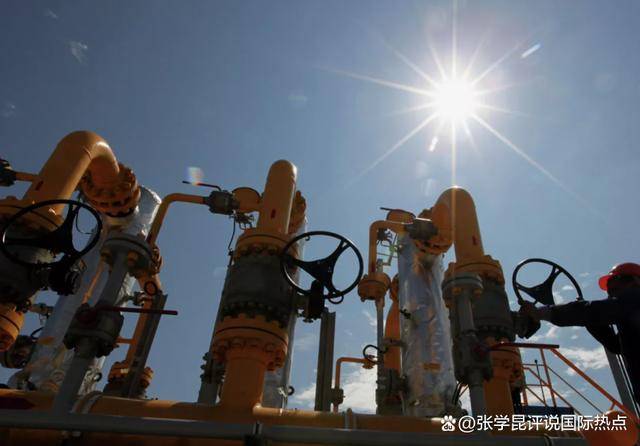 世界忙着干架<strong></p>
<p>国际数字货币平台</strong>，中国却自有安排，两条最高指令，给普京吃了定心丸